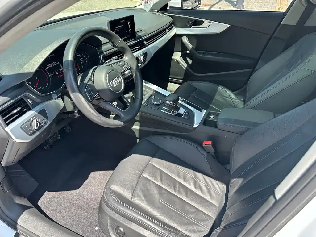 Audi A4L — миниатюра 4
