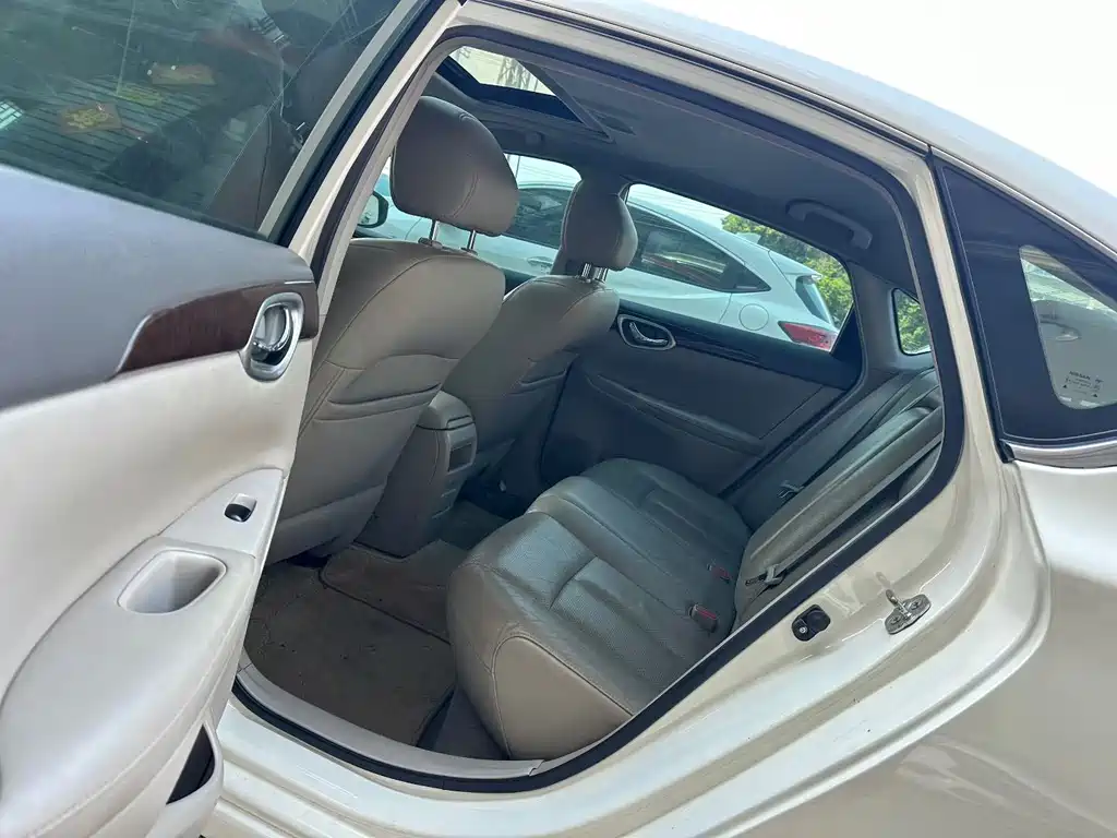 Nissan Sylphy — миниатюра 8