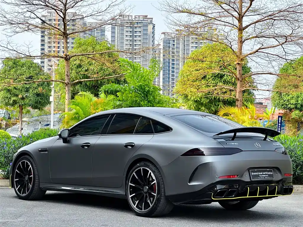 MERCEDES-BENZ AMG GT