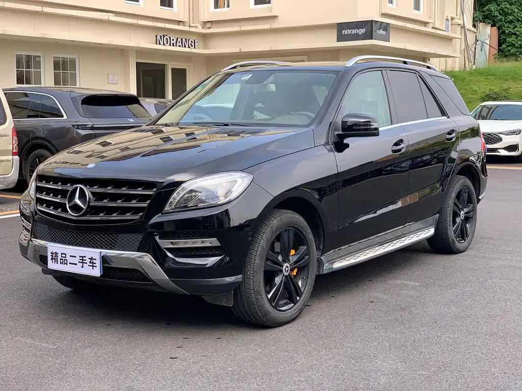 Mercedes-Benz M-Class