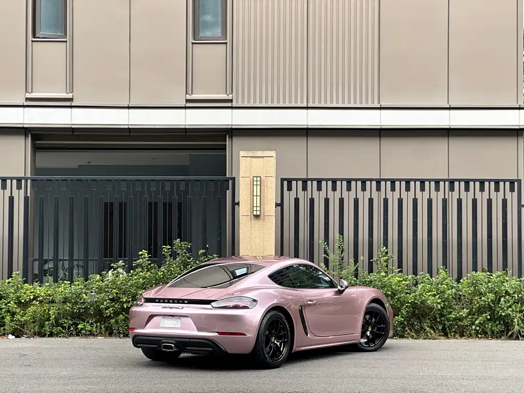 Porsche 718 2020 Cayman 2.0T