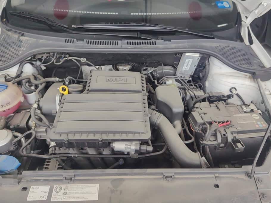 Volkswagen Santana 1.5 л 2023 г. Белый, пробег 21900 км