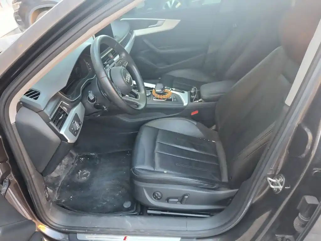 Audi A4L — миниатюра 11