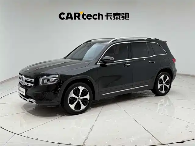 MERCEDES-BENZ GLB