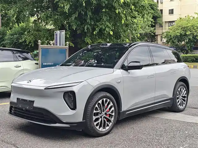 2024 Nio ES6