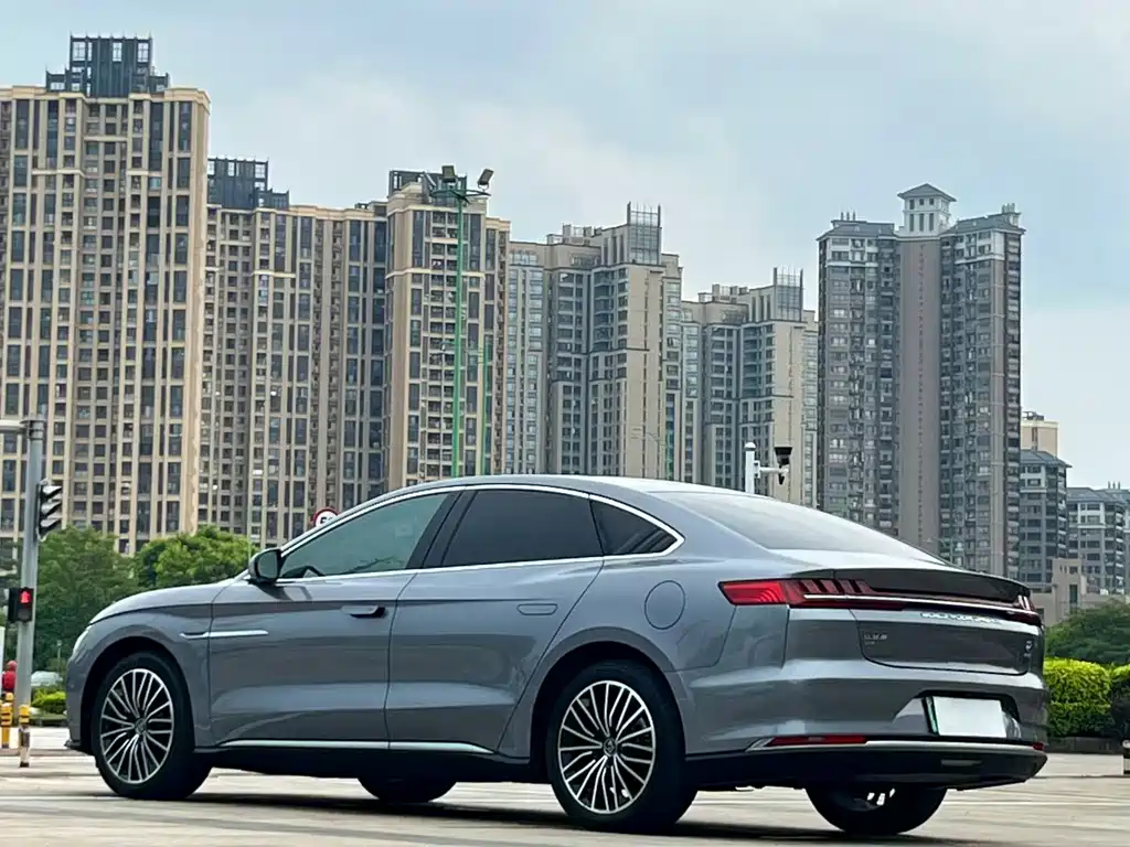 BYD Han — миниатюра 9