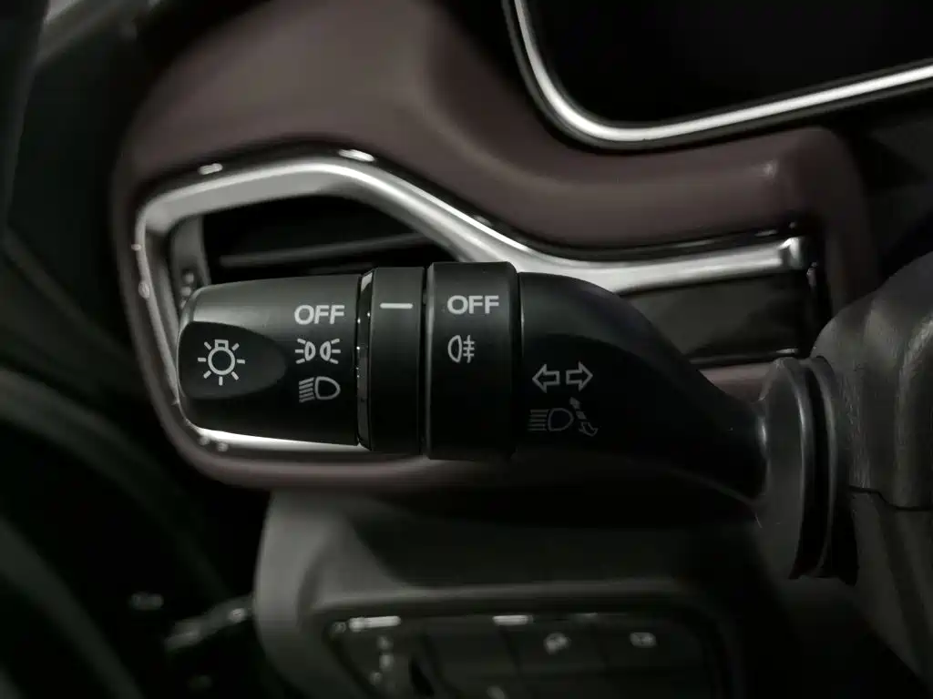 GAC Motor Trumpchi M6 — миниатюра 21
