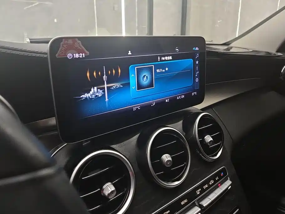 Mercedes-Benz C-Class — миниатюра 13