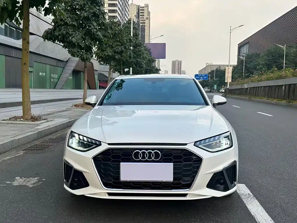 Audi A4L — миниатюра 2