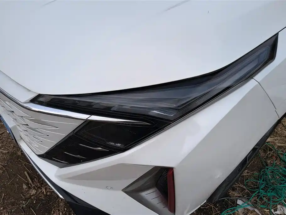 CHANGAN CHANGAN AUCHAN Z6