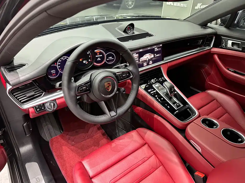 Porsche Panamera — миниатюра 4