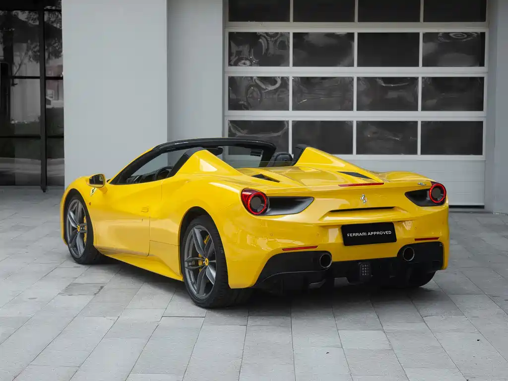 Ferrari 488 — миниатюра 6