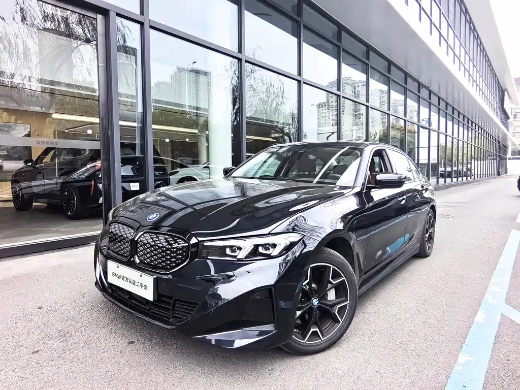 BMW i3 2024