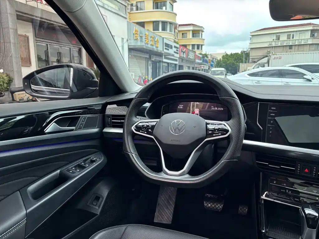 Volkswagen Passat — миниатюра 14