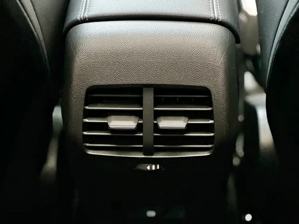 Ford Focus Active — миниатюра 12