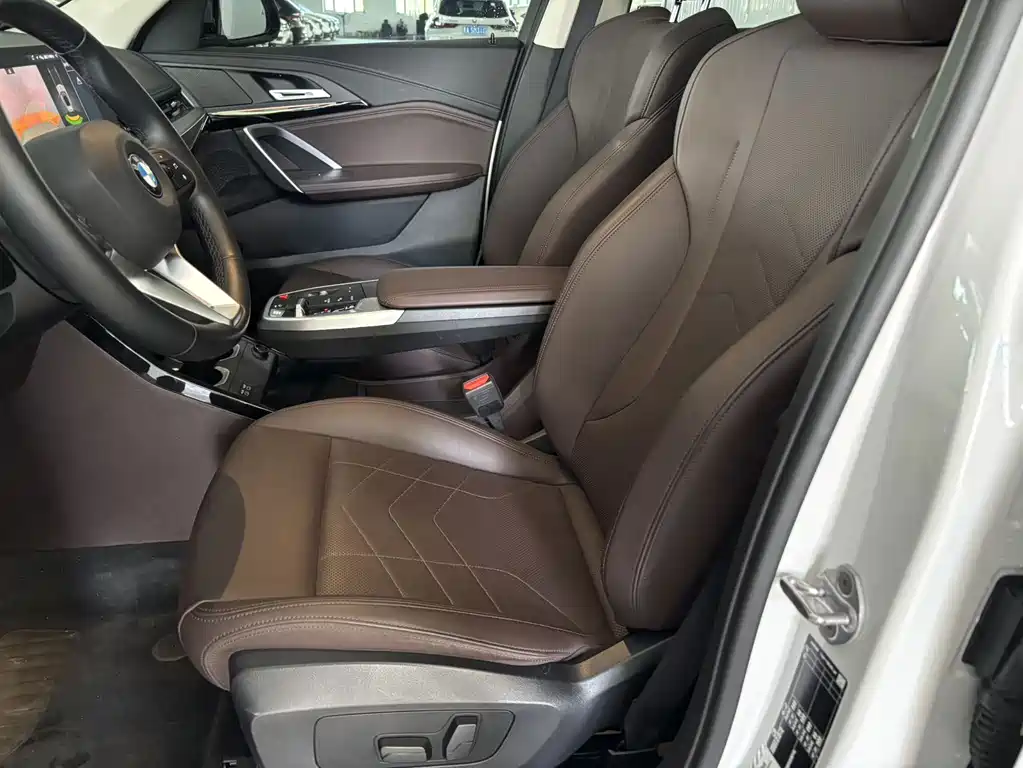 BMW X1 — миниатюра 8