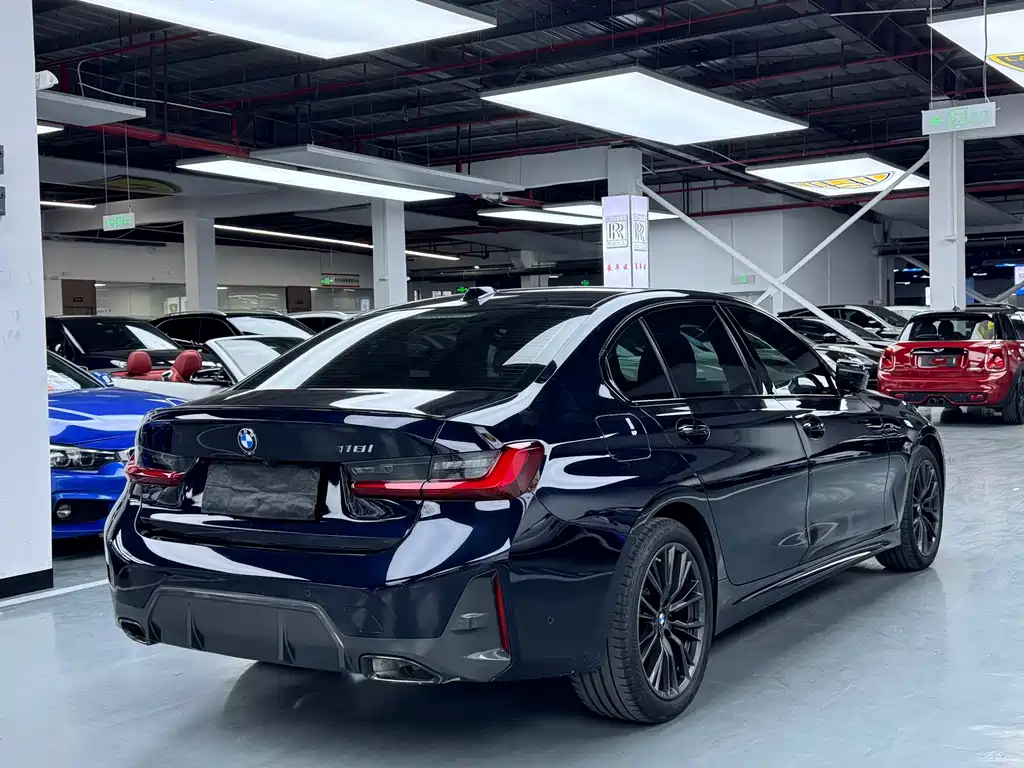 BMW 3 Series — миниатюра 14