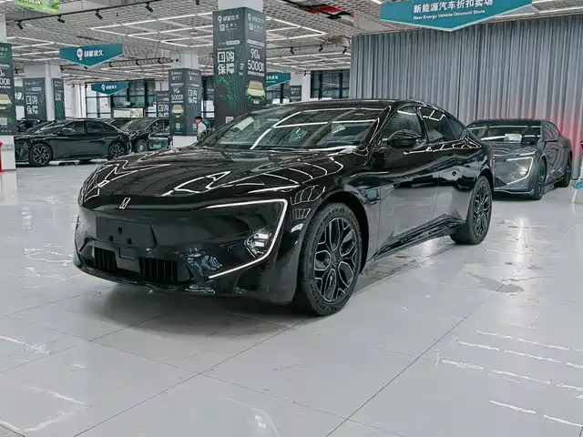 2026 Avatr 12