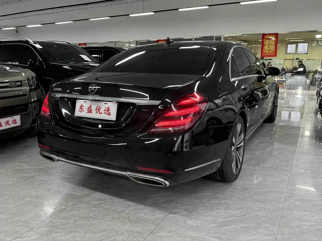 MERCEDES-BENZ S CLASS