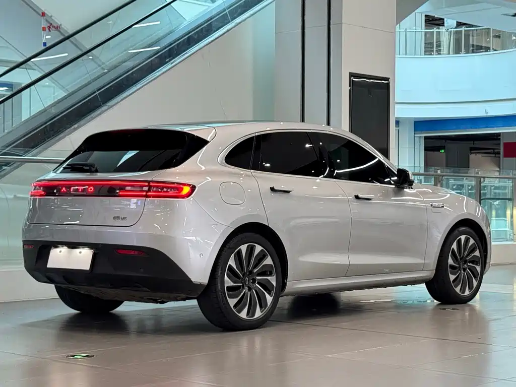 AITO AITO M5 — миниатюра 4