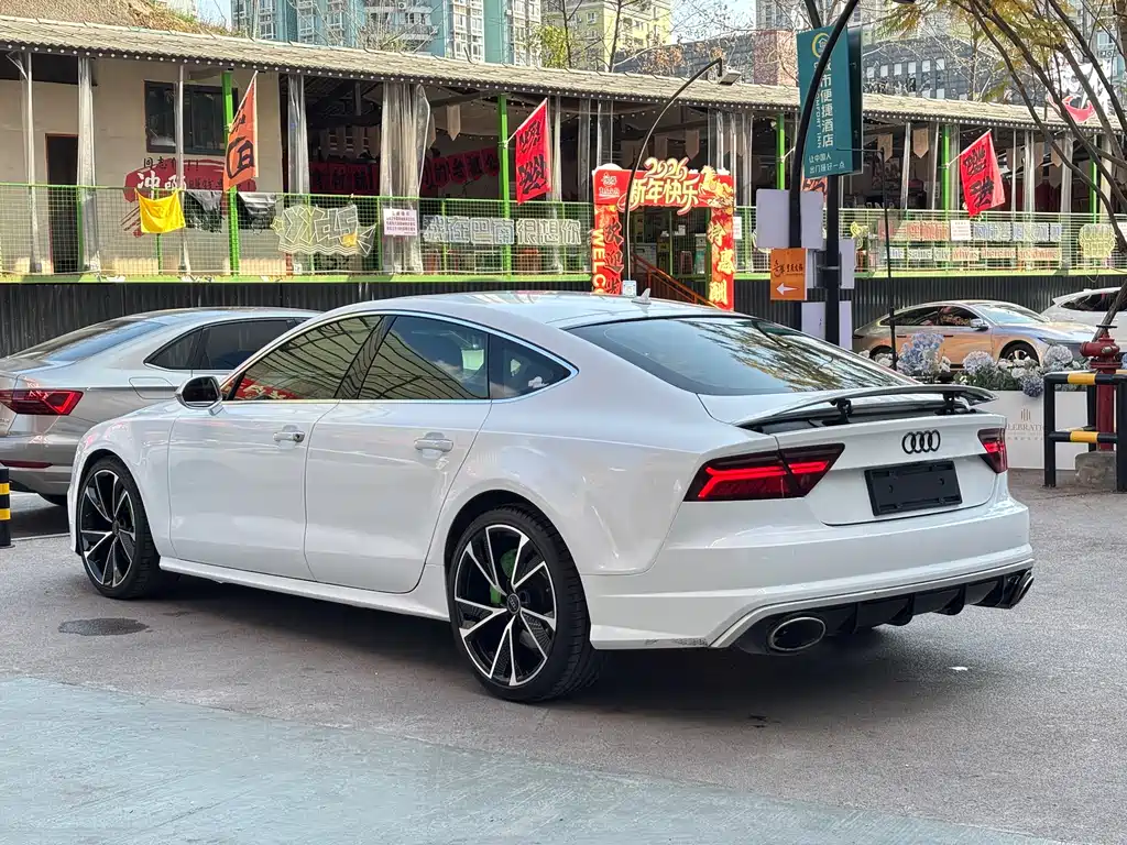AUDI A7