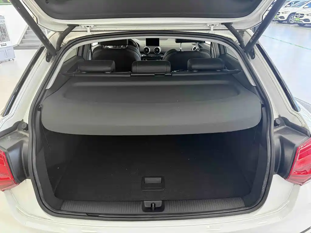 Audi Q2L — миниатюра 14
