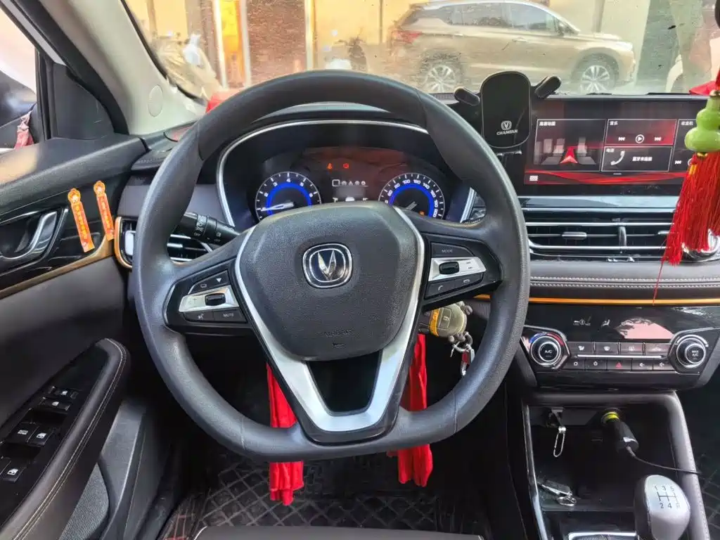 Changan Eado DT — миниатюра 11