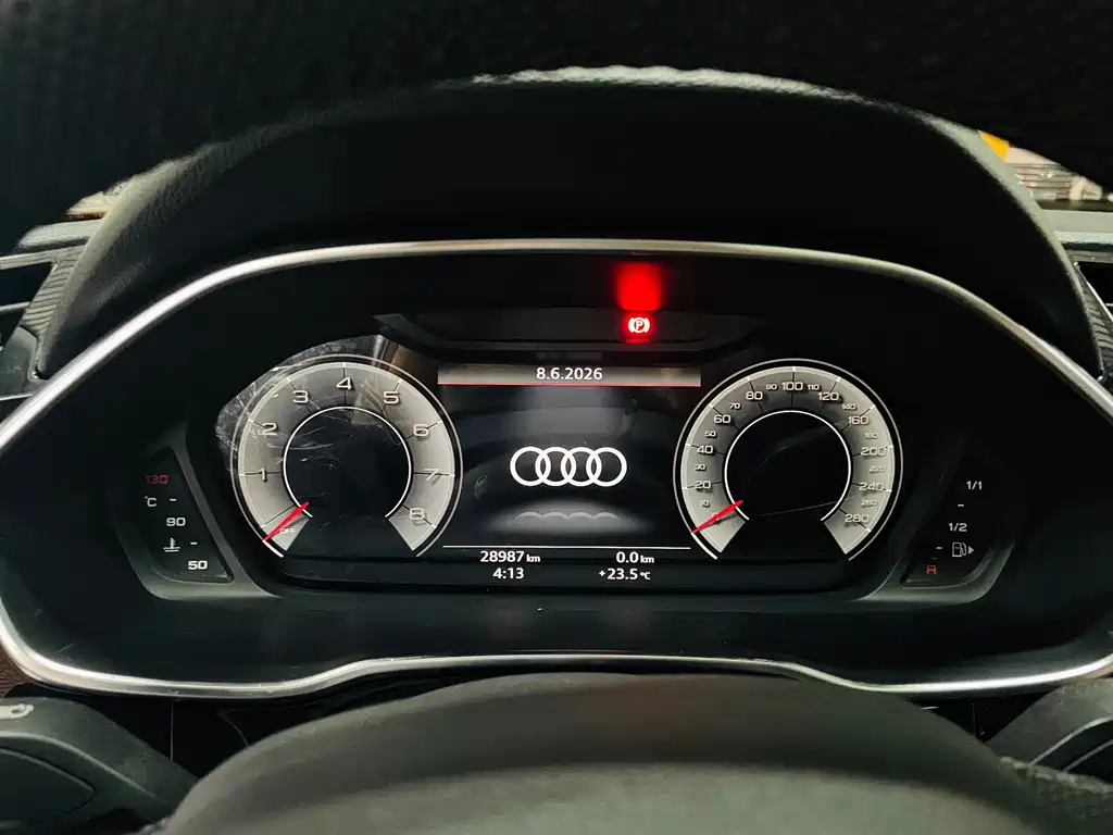 Audi Q3 Sportback — миниатюра 15