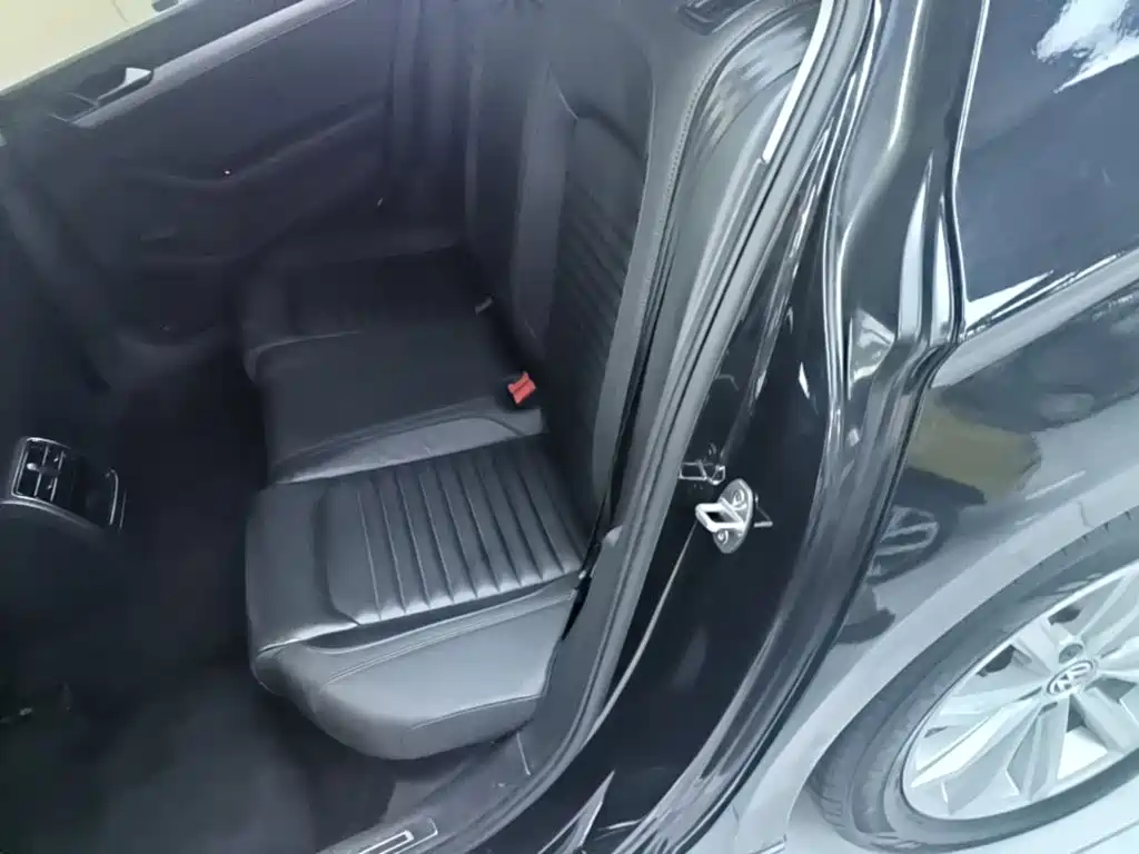 Volkswagen Magotan — миниатюра 17