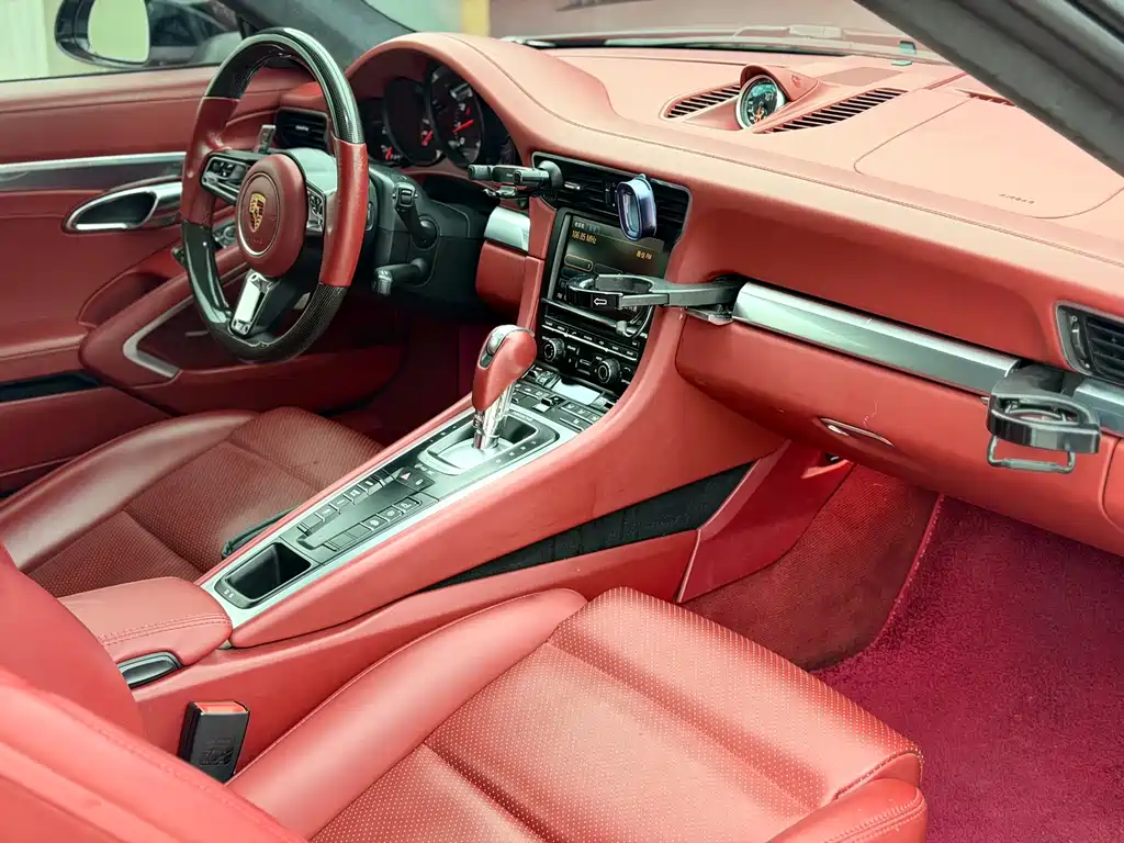 Porsche 911 2015 Carrera 3.4L Style Edition