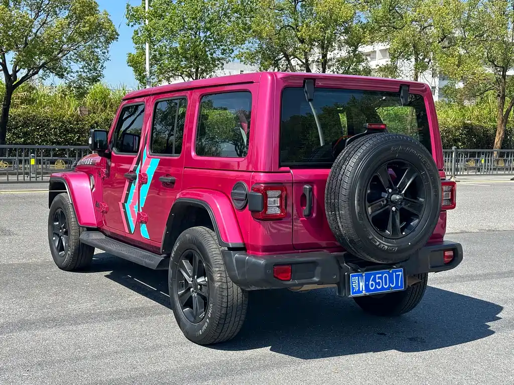 Jeep Wrangler — миниатюра 3