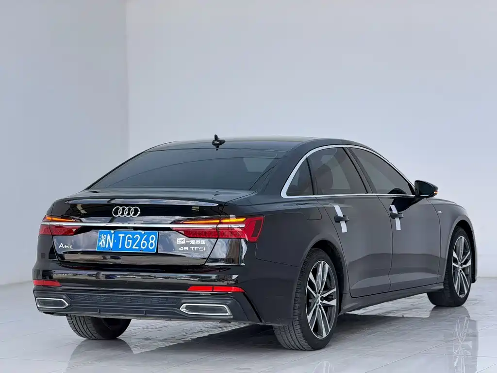 Audi A6L — миниатюра 13