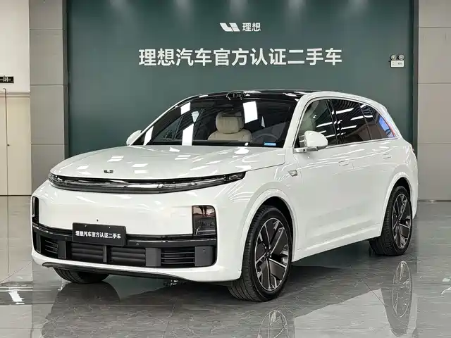 Li Auto 理想L7