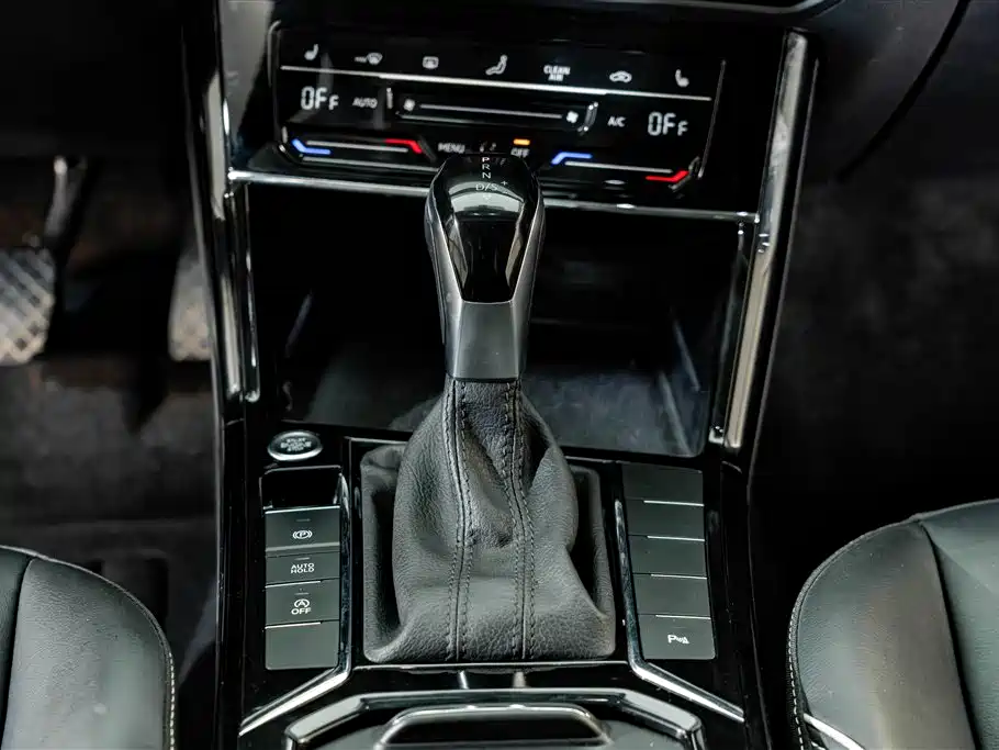 Volkswagen Passat — миниатюра 14