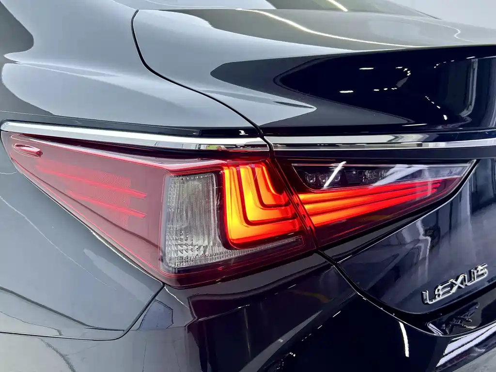 Lexus ES — фотографии объявления, Фото 22