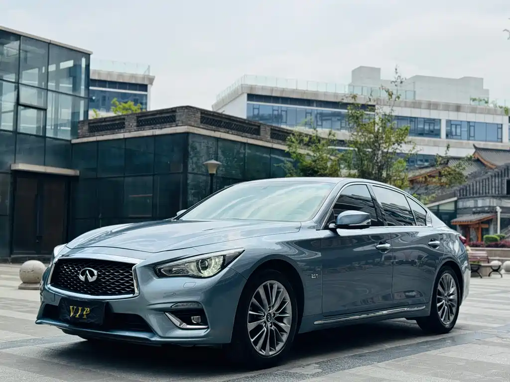 Infiniti Q50L 2018