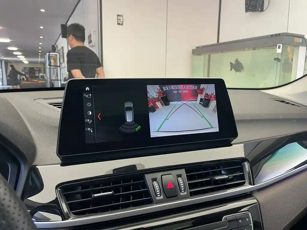 BMW X1 — миниатюра 14