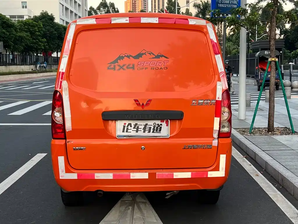 Wuling Rongguang — миниатюра 14