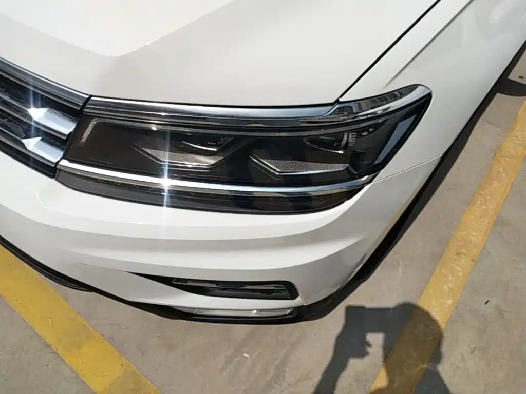 Volkswagen Tiguan L — миниатюра 24