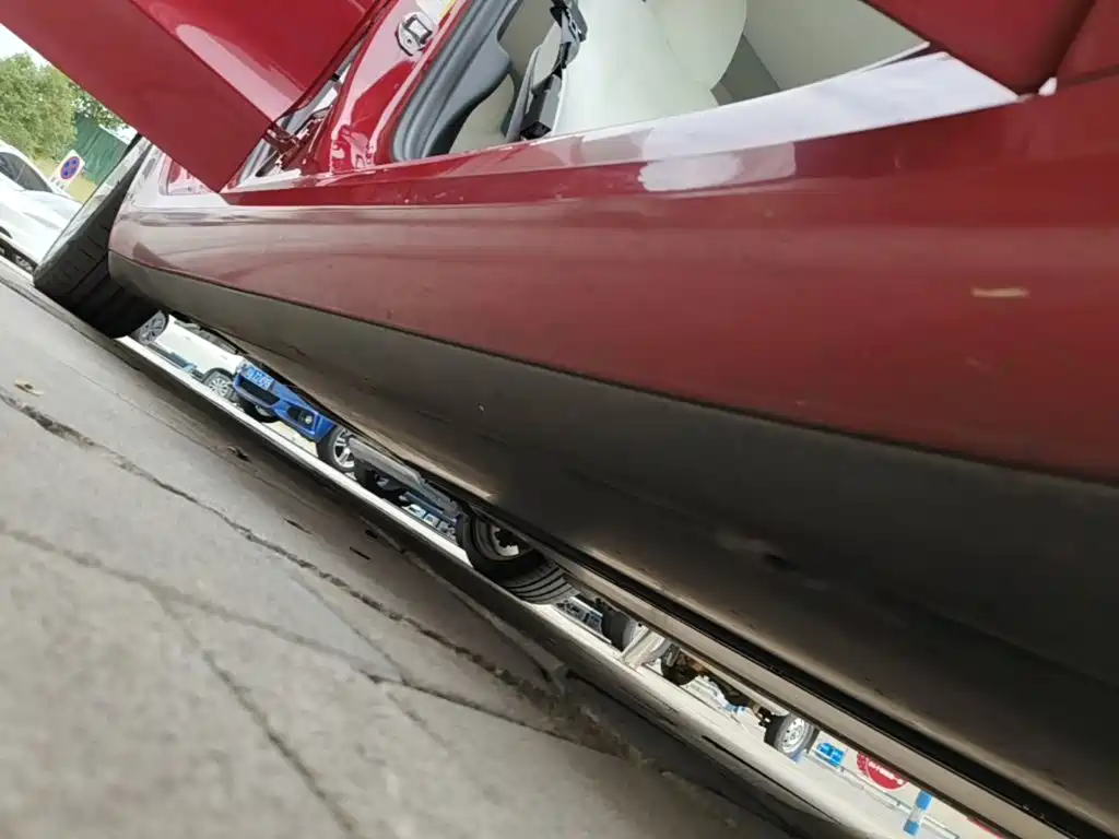 Tesla Model 3 — миниатюра 21