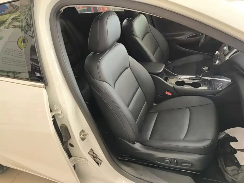Chevrolet Malibu XL — миниатюра 25