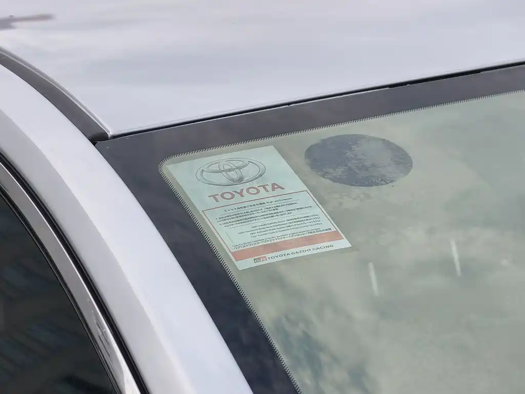 Toyota Reiz — миниатюра 15