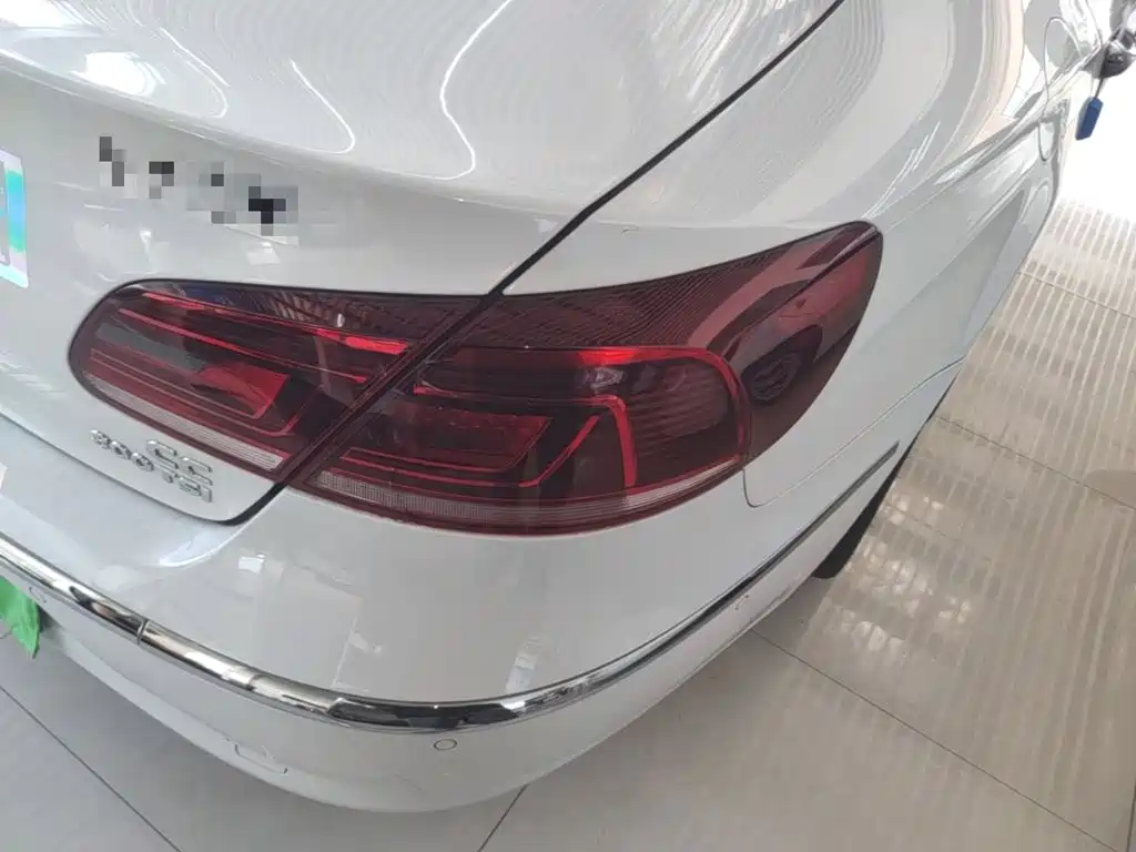 Volkswagen CC — миниатюра 8