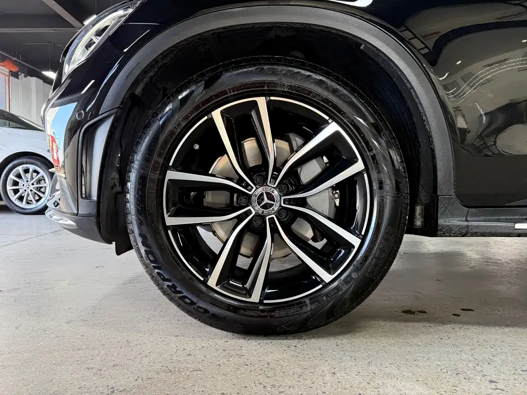 Mercedes-Benz GLC — миниатюра 26