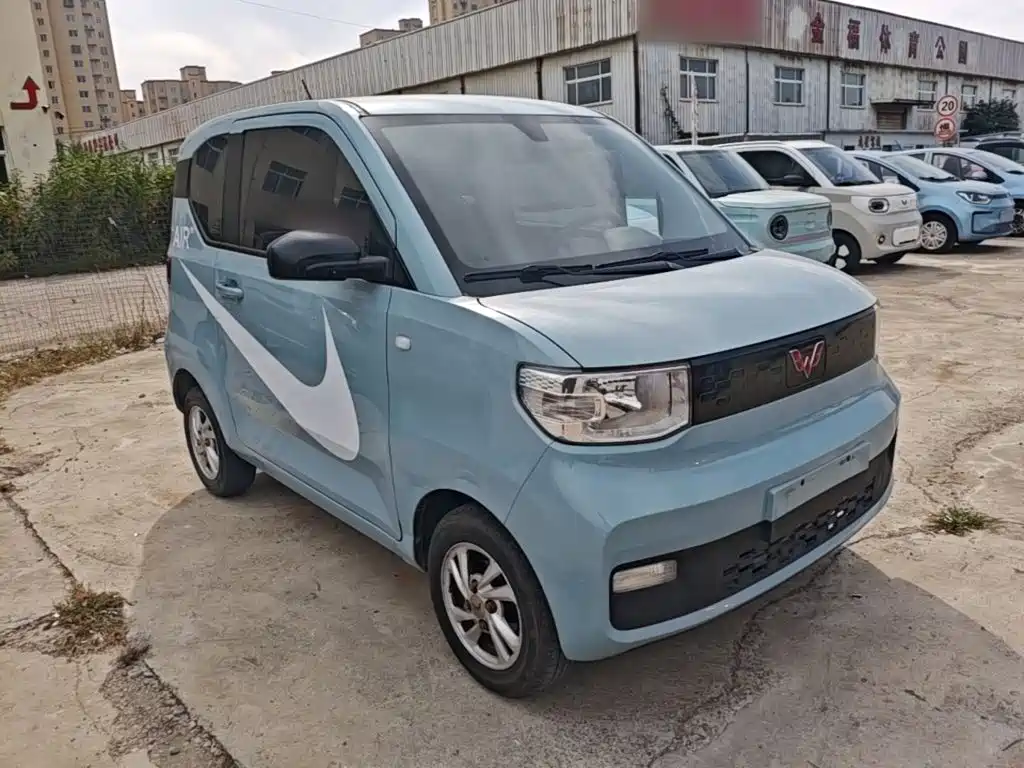 Wuling MINIEV — миниатюра 4