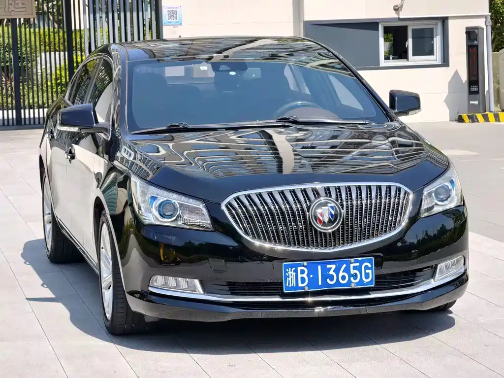 Buick LaCrosse — миниатюра 3