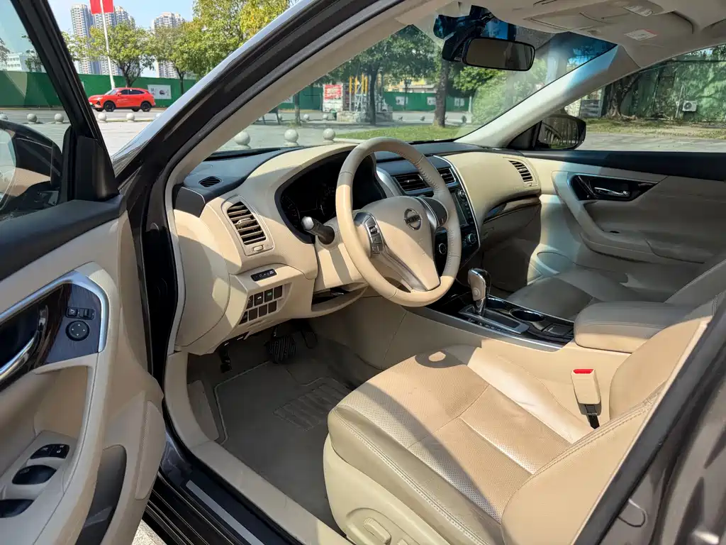 Nissan Teana — миниатюра 5