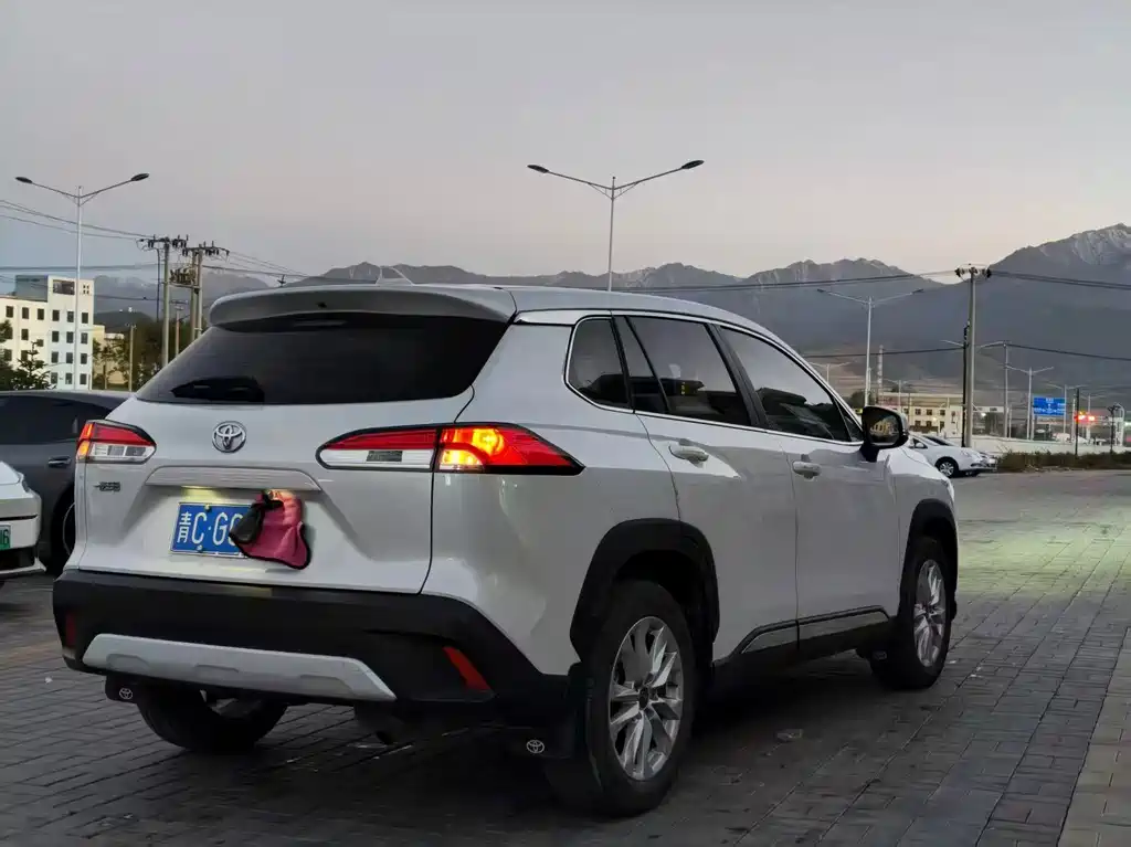 Toyota Corolla Cross — миниатюра 5