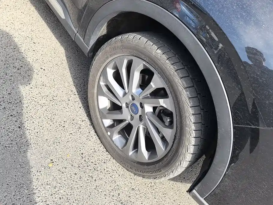 Ford Equator — миниатюра 6