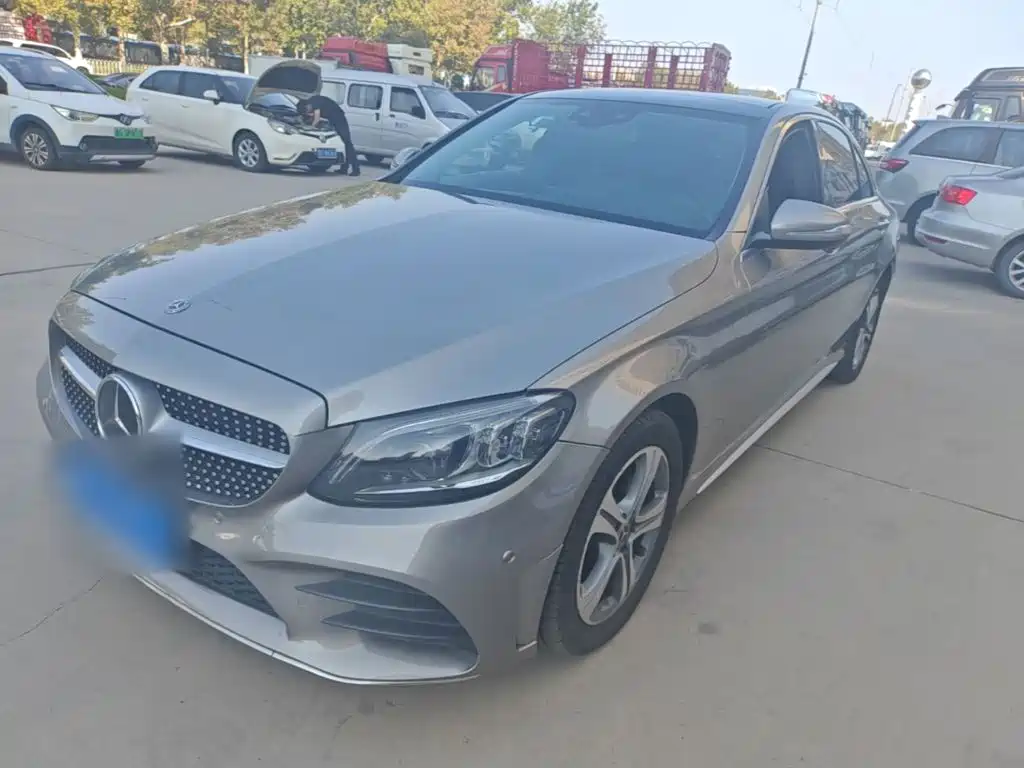 Mercedes-Benz C-Class — миниатюра 2